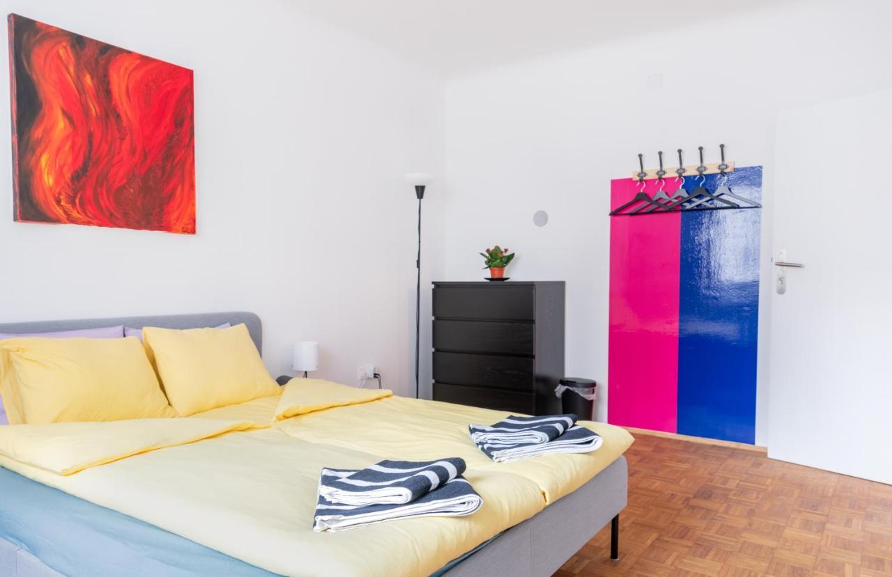 Pal'S Favoriten Apartment Wina Bagian luar foto