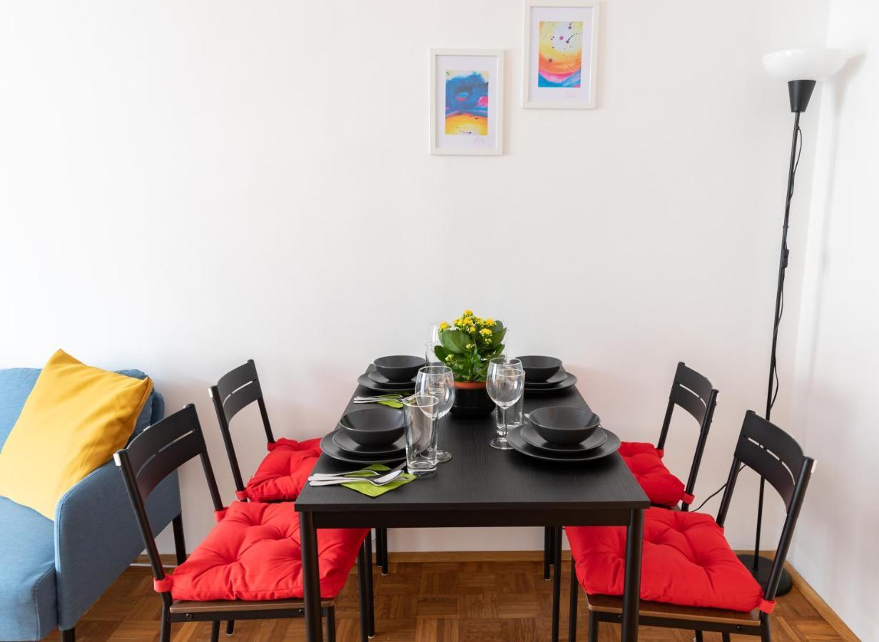 Pal'S Favoriten Apartment Wina Bagian luar foto
